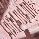 Colourpop smoke 'n roses brush roll
makeup brush kit