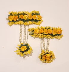 Yellow & Green Hath Phool.