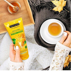 Freeman Beauty - Deep Clearing Manuka Honey + Tea Tree Oil Clay Mask & Cleanser