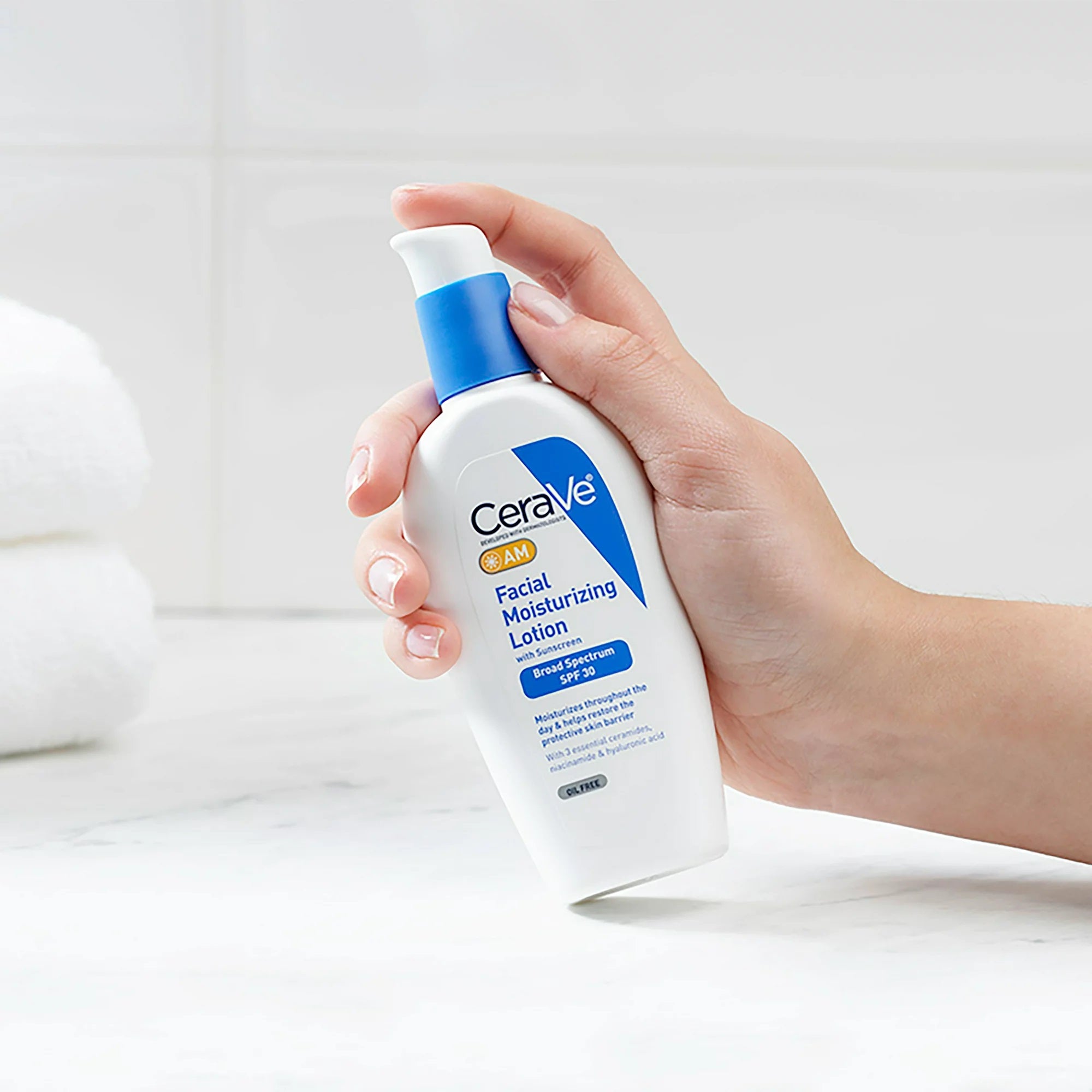 AM Facial Moisturizing Lotion with Sunscreen( box damaged during shipping Bottle is perfect and new ) AM Facial Moisturizing Lotion with Sunscreen( box damaged during shipping Bottle is perfect and new )