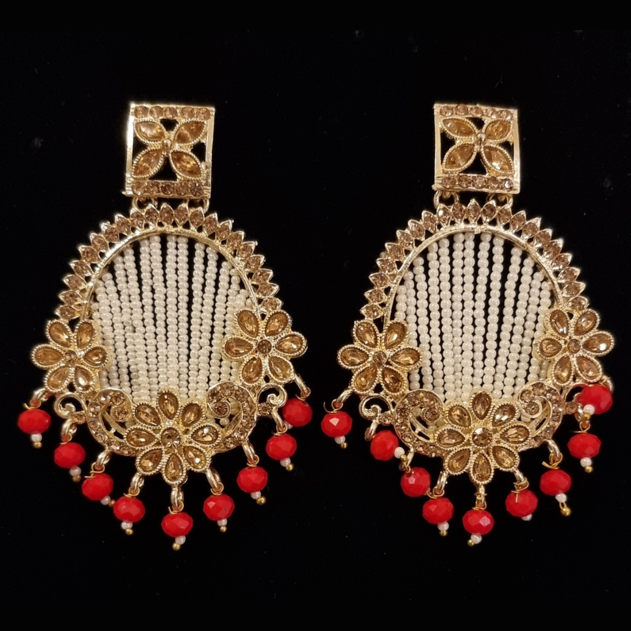 Flat Diamond and Pearls Chandbalis Flat Diamond and Pearls Chandbalis