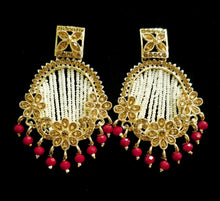 Load image into Gallery viewer, Flat Diamond and Pearls Chandbalis