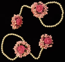 Load image into Gallery viewer, Pearl Pink Floral Henna Jewellery Set.