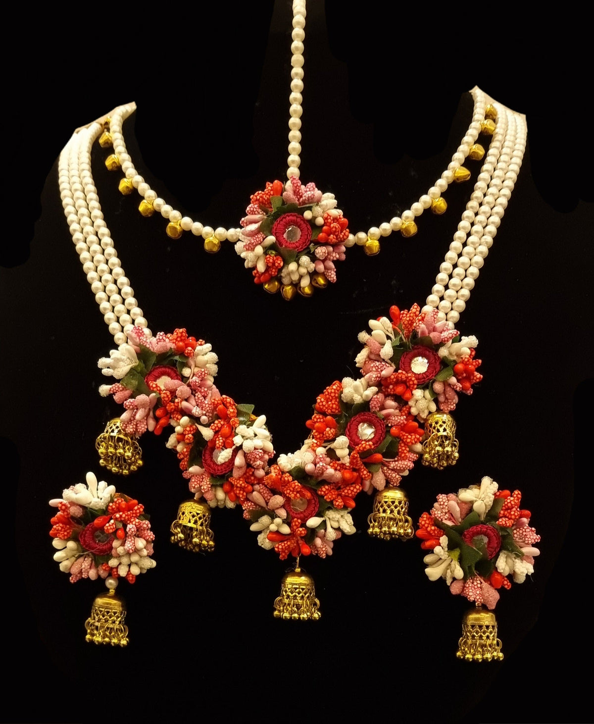 Pearl Floral Jewellery Set With Golden Jhumkis.