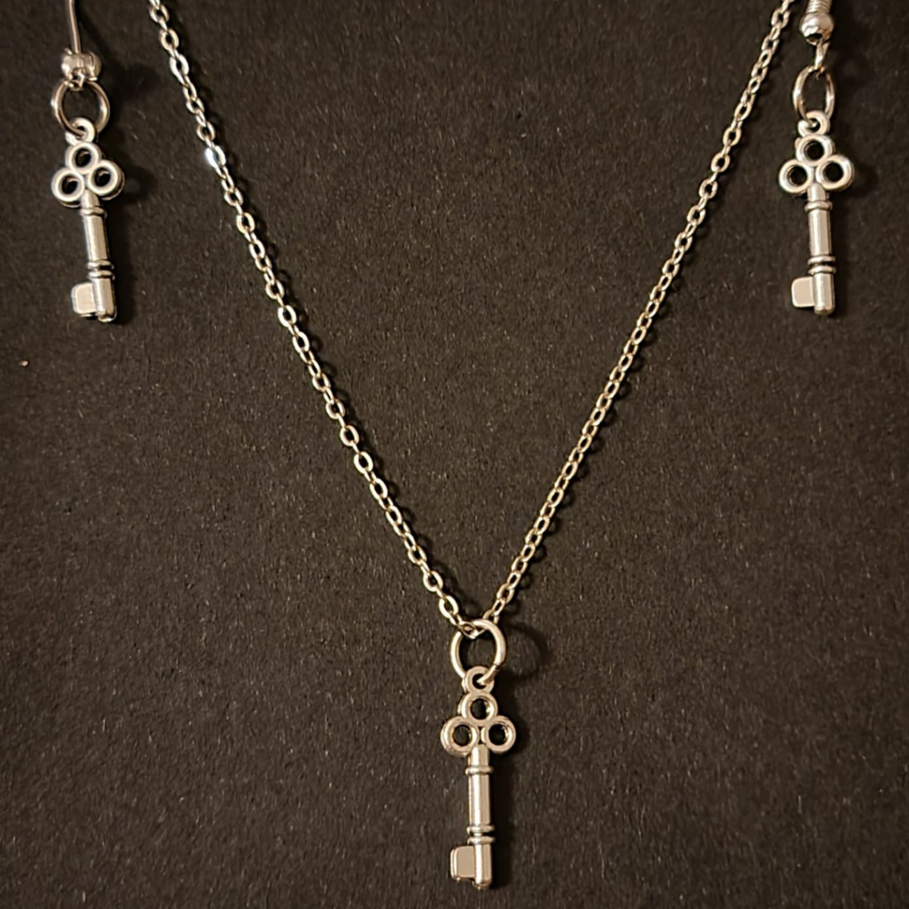 Key pendant set Key pendant set