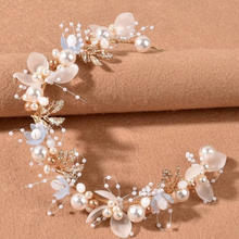 Load image into Gallery viewer, Faux white and peach pearl decor hair band