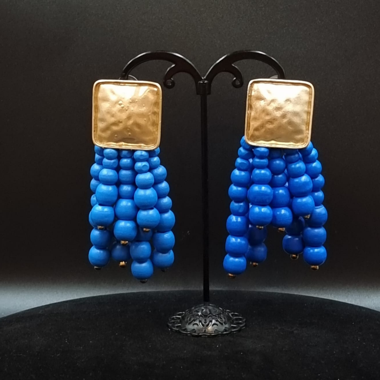 Stunning Satin Gold Tone, Wooden Bead Drop Earrings Stunning Satin Gold Tone, Wooden Bead Drop Earrings