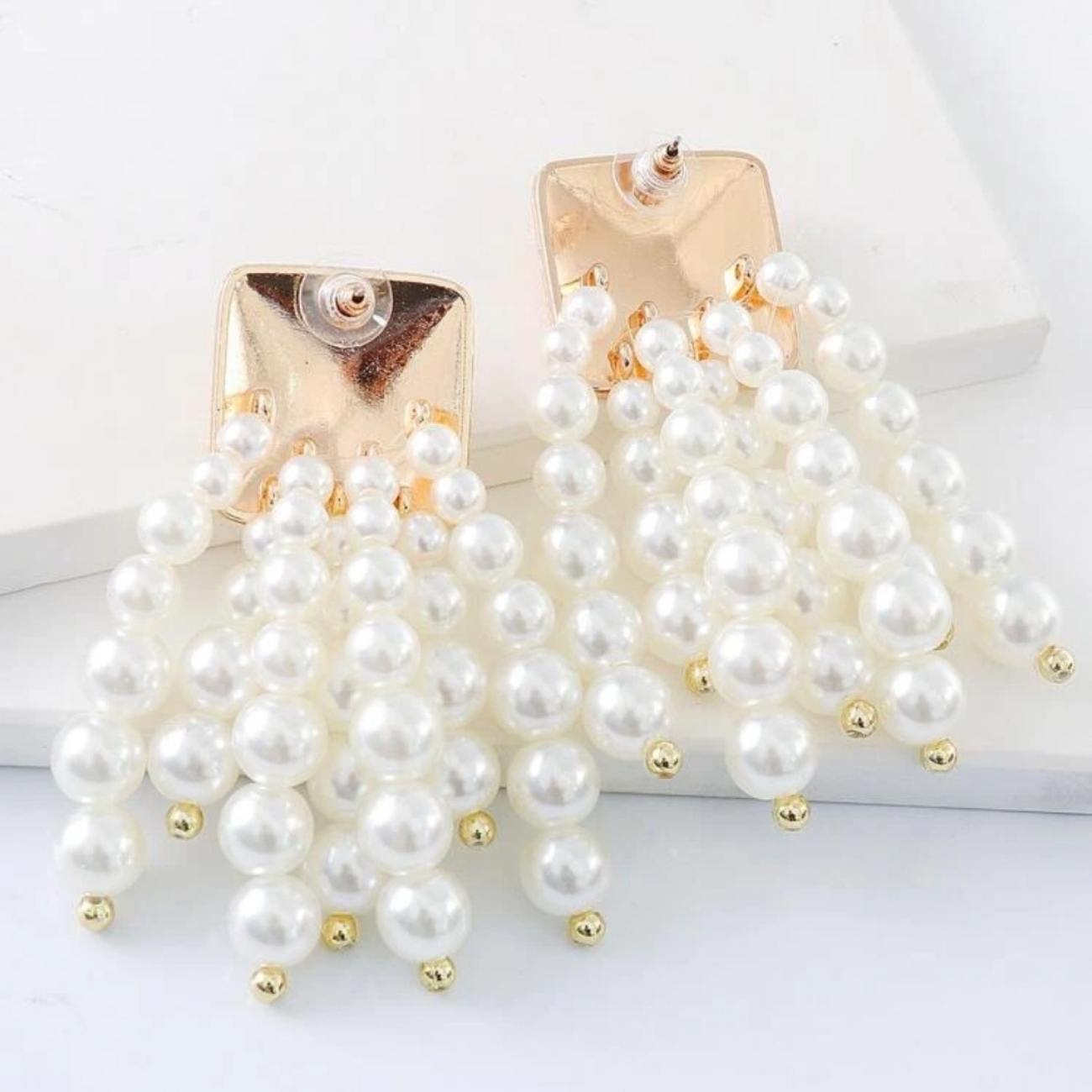 Stunning Satin Gold Tone, Wooden Bead Drop Earrings Stunning Satin Gold Tone, Wooden Bead Drop Earrings