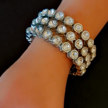 Load image into Gallery viewer, Luxurious Zinc Alloy Rhodium Plated magnetic Bracelet