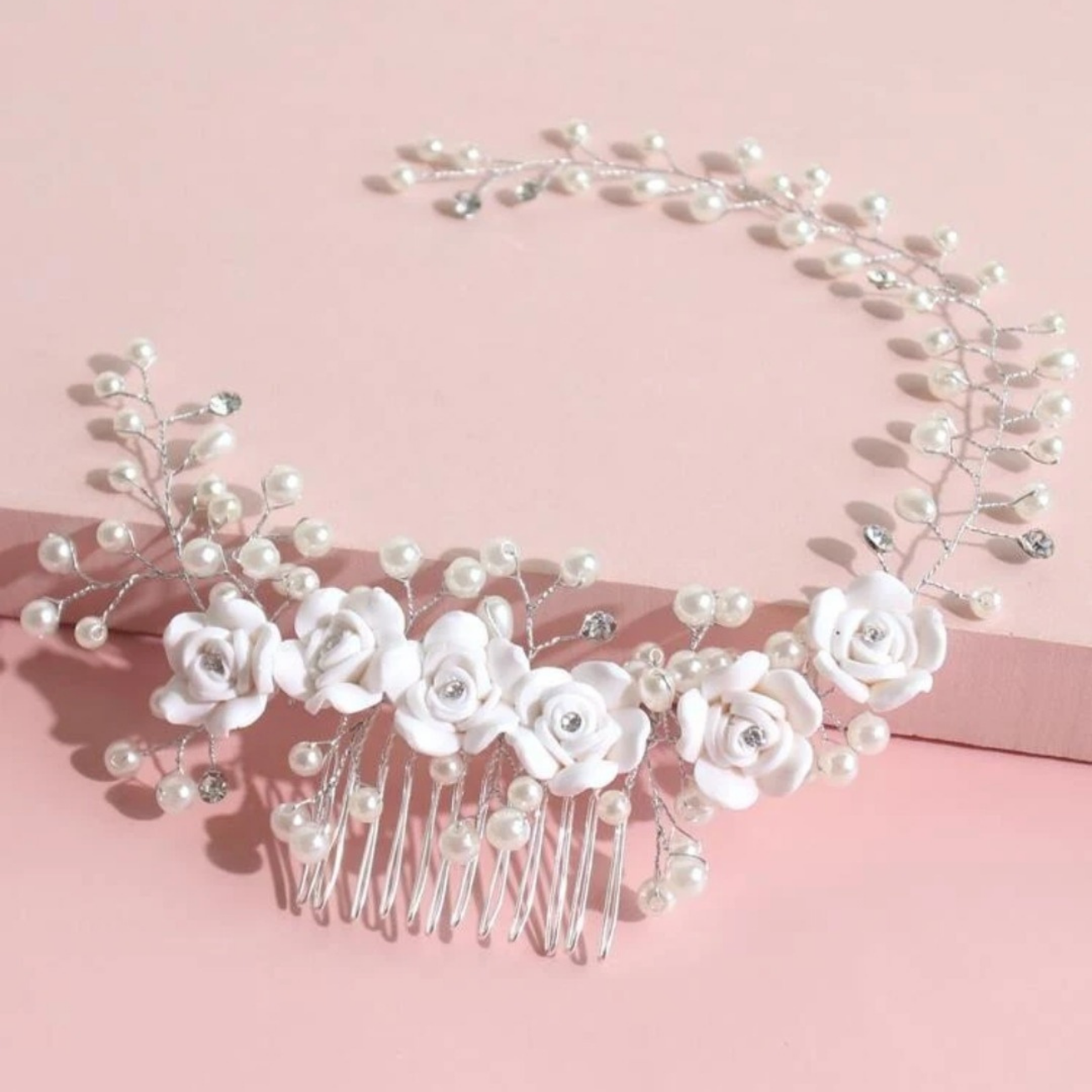 Faux pearl flower decor hair comb Faux pearl flower decor hair comb