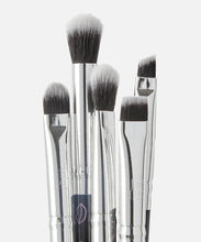 Load image into Gallery viewer, BY BEAUTY BAY

ICONIC 12 PIECE BRUSH SET WITH BAG