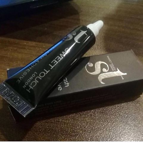 ST London Eyelash Adhesive (Glue) ST London Eyelash Adhesive (Glue)