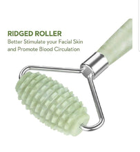Load image into Gallery viewer, Kimkoo Jade Roller for Face-3 in 1 Kit with Facial Massager Tool,100% Real Natural Jade Stone Facial Roller Anti Aging,Face Beauty Set for Eye Anti-Wrinkle