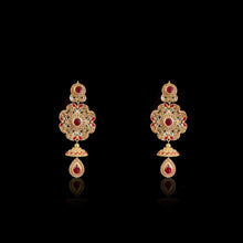 Load image into Gallery viewer, Bridal Kundan White and Maroon Color stones jewellery sets