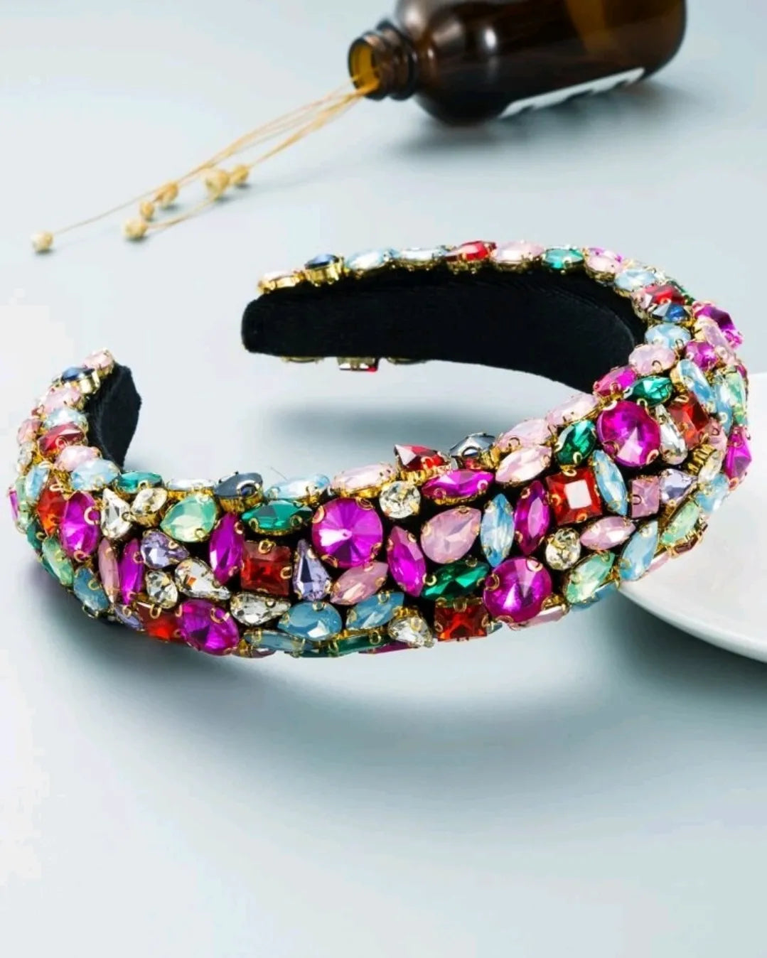 Women's Full Crystal Pearl Padded Rhinestone Hairband Women's Full Crystal Pearl Padded Rhinestone Hairband