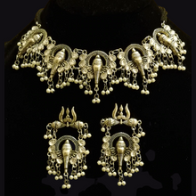 Load image into Gallery viewer, Ganesha - Elephant shaped necklace with earrings.