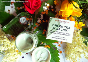 REVOLUTION SKINCARE

GREEN TEA AND WALNUT EXFOLIATING FACE MASK