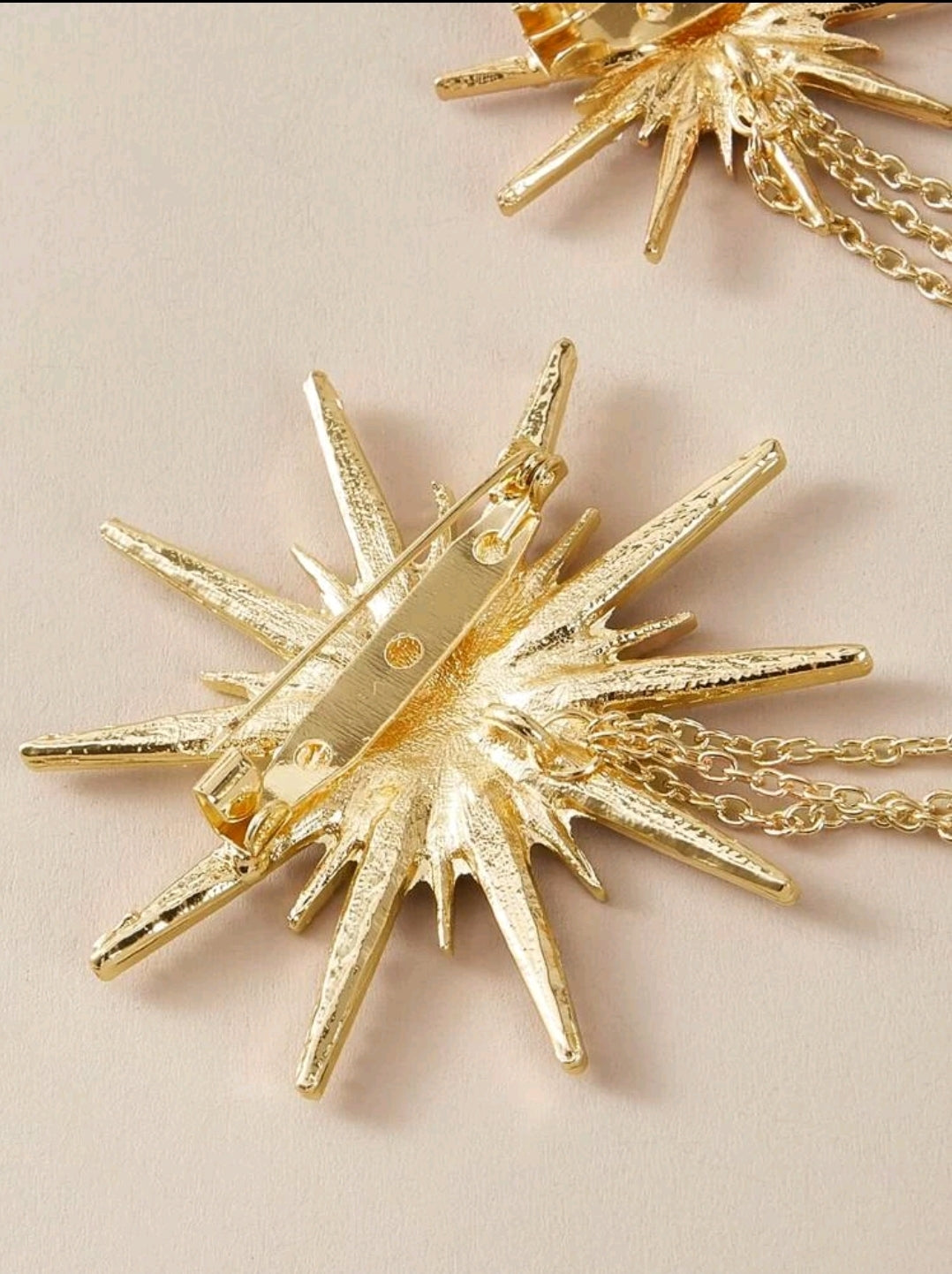 Rhinestone Decore Divergent Syar Chain Brooch Rhinestone Decore Divergent Syar Chain Brooch