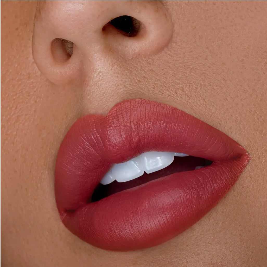 SIGMA LIQUID LIPSTICK - FABLE SIGMA LIQUID LIPSTICK - FABLE