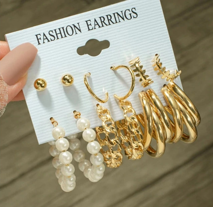 6 Pairs Faux Pearl Earrings.