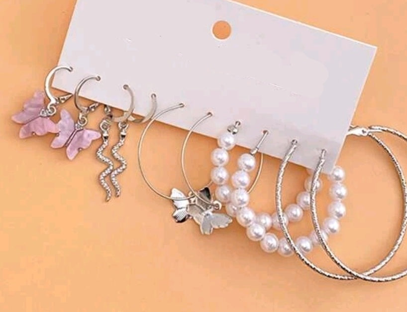 Silver Butterfly & Faux Pearl Earrings. ( 5 pcs )