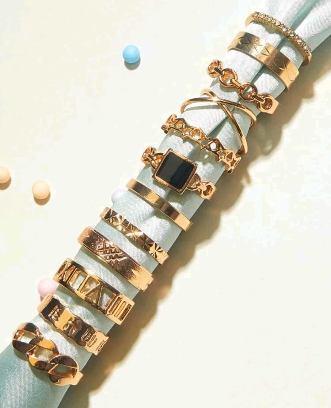 12 Pcs Rhine stone Decor Rings. 12 Pcs Rhine stone Decor Rings.