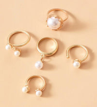 Load image into Gallery viewer, Faux Pearl Rings ( 5pcs)