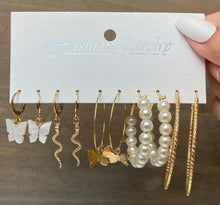 Load image into Gallery viewer, Gold Butterfly &amp; Faux Pearl Earrings. ( 5 PCS )