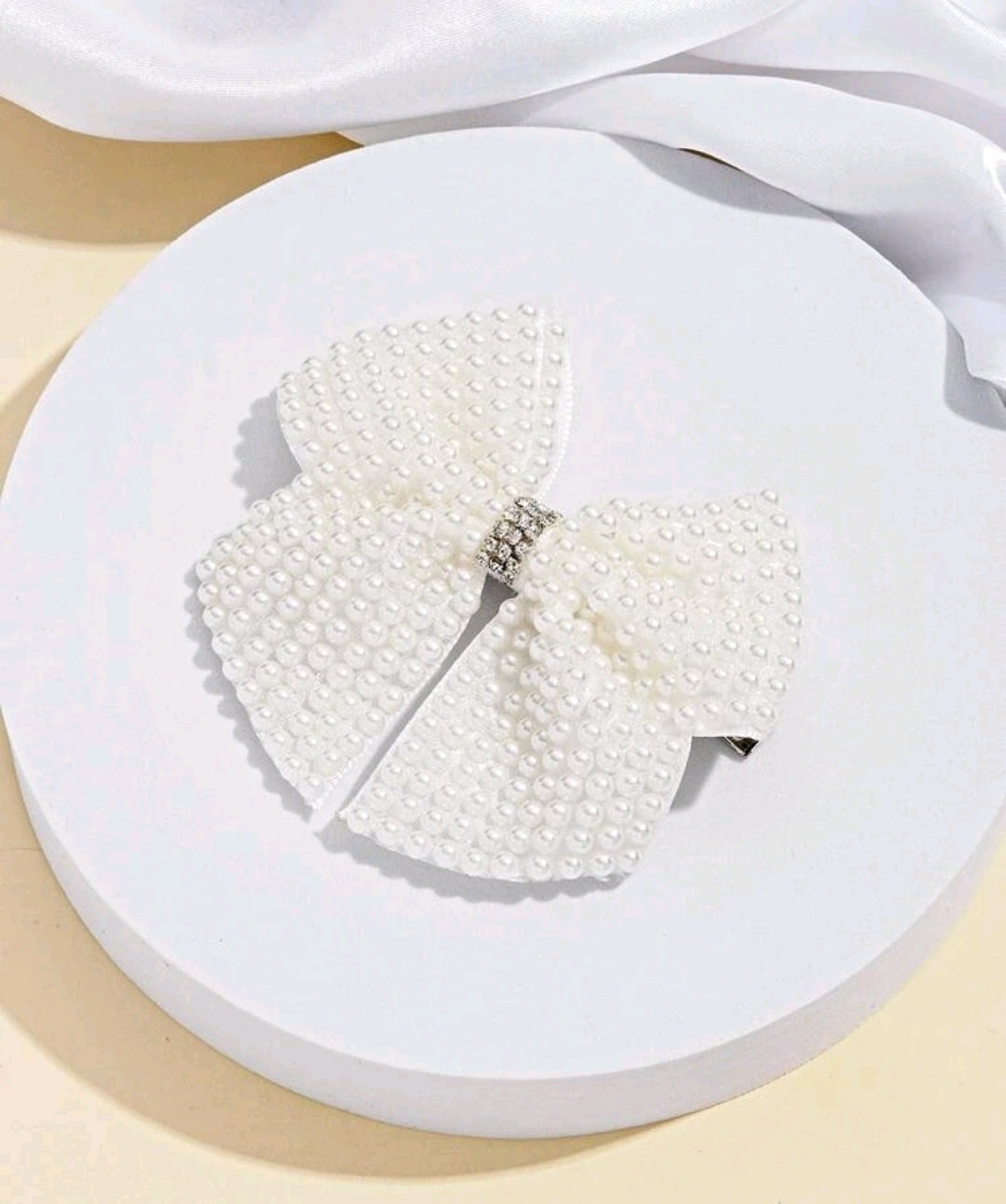 Faux Pearl Bow Hair Clip. Faux Pearl Bow Hair Clip.