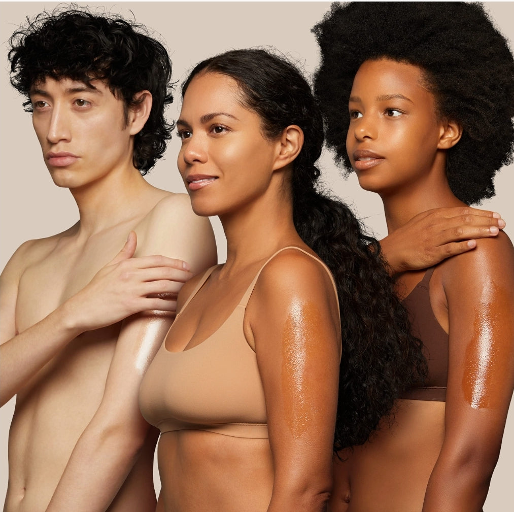 Provence Beauty Rose Multi-Use Oil for Face, Body and Hair - Organic Blend of Apricot, Vitamin E and Sweet Almond Oil Moisturizer for Dry Skin, Scalp & Nails - Rose Petals & Bergamot Essential Oil - 4 Fl Oz Provence Beauty Rose Multi-Use Oil for Face, Body and Hair - Organic Blend of Apricot, Vitamin E and Sweet Almond Oil Moisturizer for Dry Skin, Scalp & Nails - Rose Petals & Bergamot Essential Oil - 4 Fl Oz