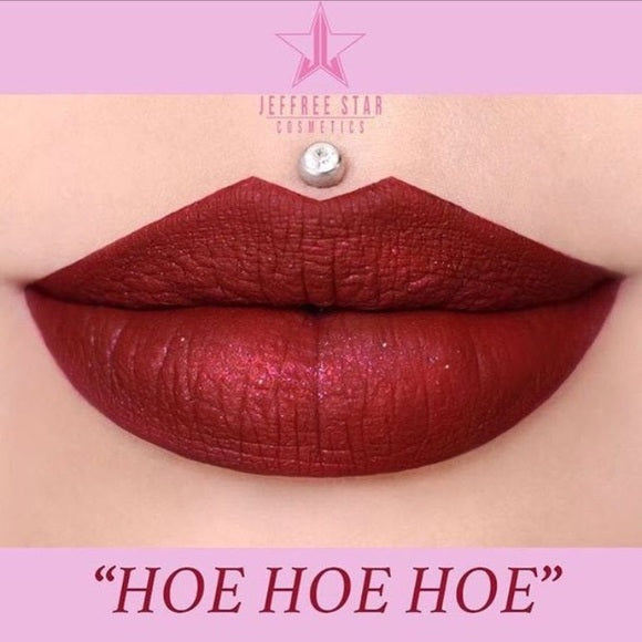 Jeffree Star
HOE HOE HOE LIQUID LIPSTICK Jeffree Star
HOE HOE HOE LIQUID LIPSTICK