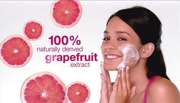 Neutrogena Oil-Free Salicylic Acid Pink Grapefruit Pore Cleansing Acne Wash and Facial Cleanser with Vitamin C, 9.1 fl. oz Neutrogena Oil-Free Salicylic Acid Pink Grapefruit Pore Cleansing Acne Wash and Facial Cleanser with Vitamin C, 9.1 fl. oz